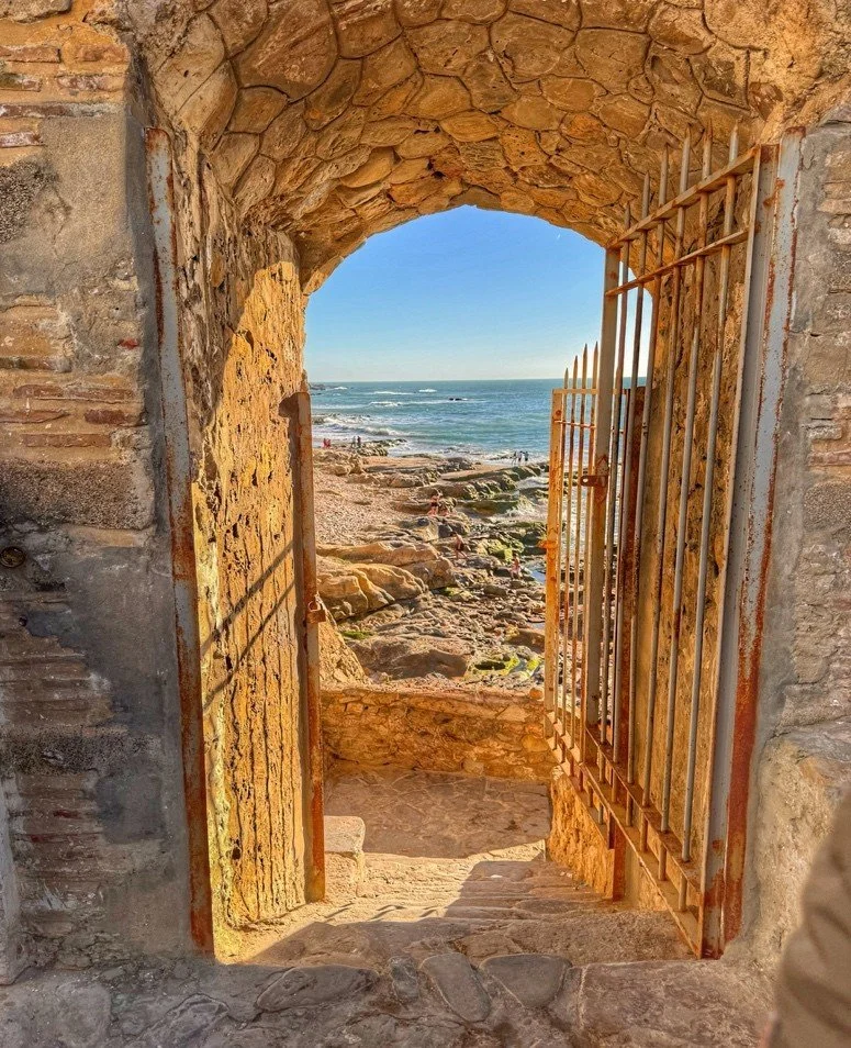 Mur de l'Atlantique - ロワール地方の美しい遺跡 Marvelous Morocco By Local Photographer and Adventurer Dianne